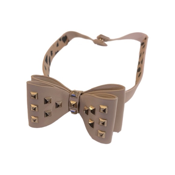 Betsy Johnson Belt Women’s Size S/M Light Beige Wrap Belt with a Bow - Picture 1 of 3